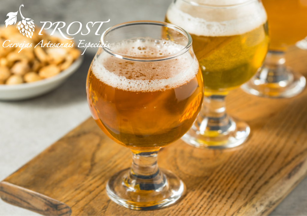 No momento, você está visualizando Farmhouse Ale: A Cerveja Rústica que Conquistou o Mundo